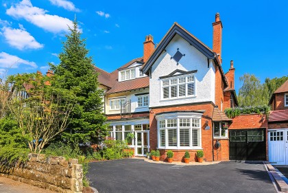 13 Ashleigh Road