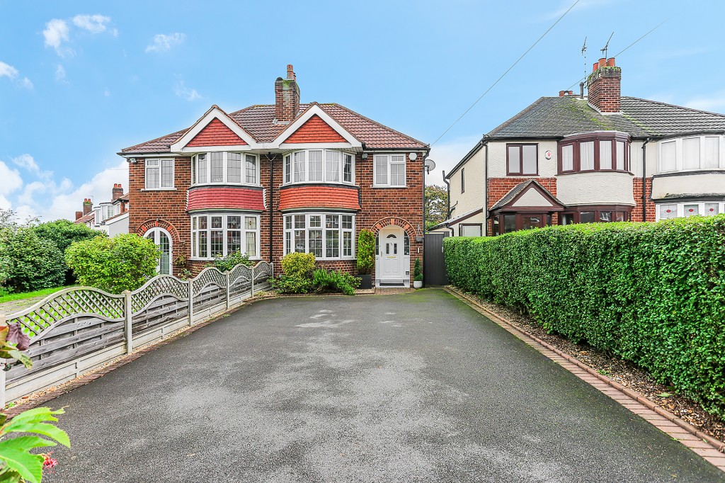 3bedroom semidetached house for sale in Shalford Road, Solihull